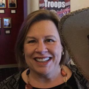 Meet your Posher, Sandy